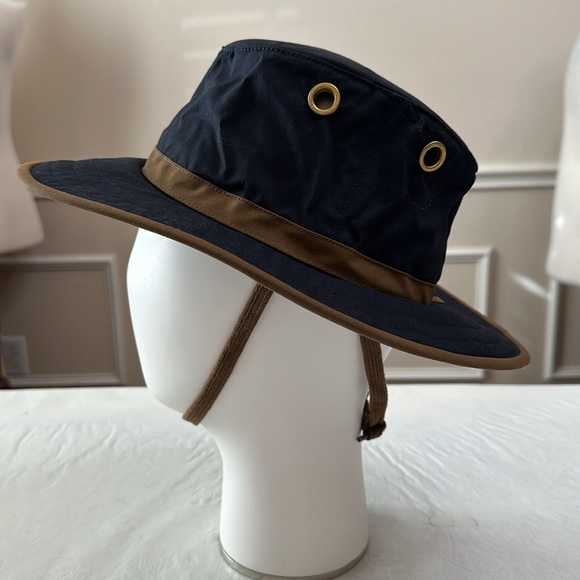 Tilley OUTBACK hat - Navy/British Tan - Picture 4 of 15